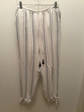 NWT Essue Striped White & Navy Drawstring Pants with Ankle Ties